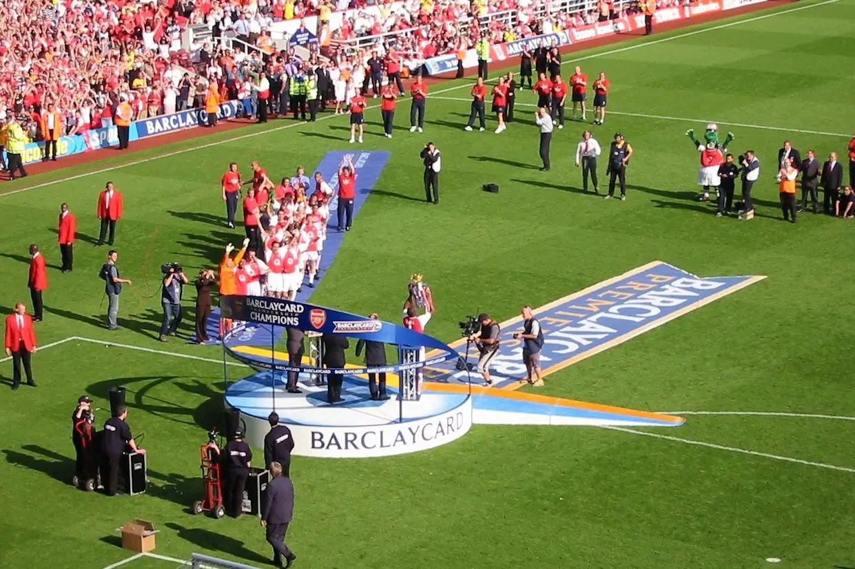 Captain Vieira presenting the Premier League trophy at Highbury after beating Leicester City 2-1