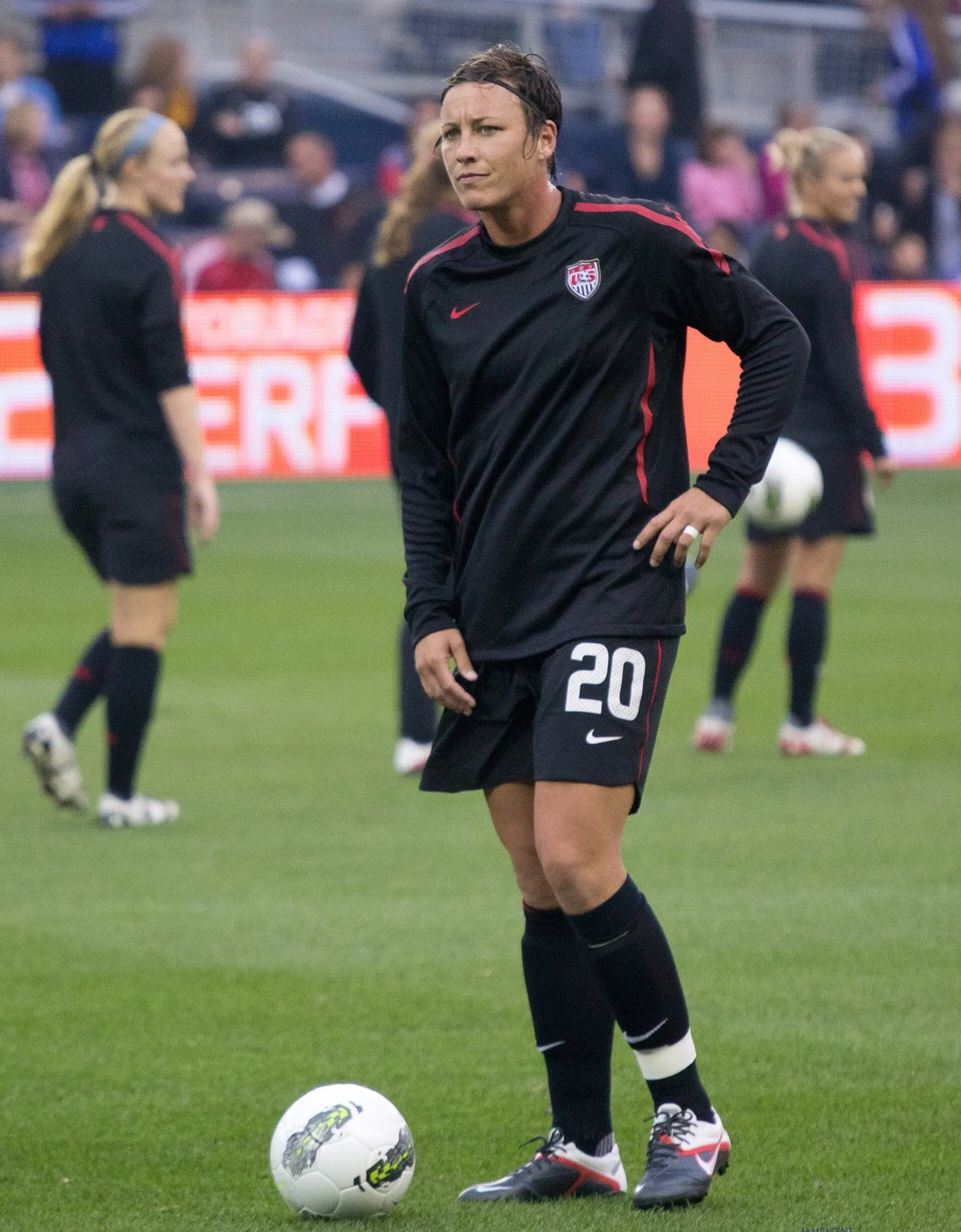 Abby Wambach warming up in US colours, September 2011. Not the Brazil quarter-final itself, but the featured player in that era